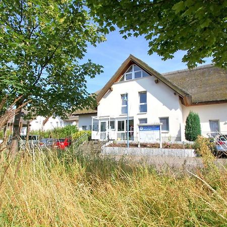 F-1010 Strandhaus Moenchgut B&B Doppelzimmer Nr 35 Lobbe Exterior foto