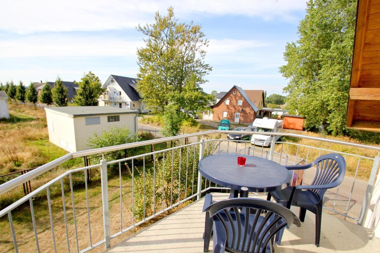 F-1010 Strandhaus Moenchgut B&B Doppelzimmer Nr 35 Lobbe Exterior foto