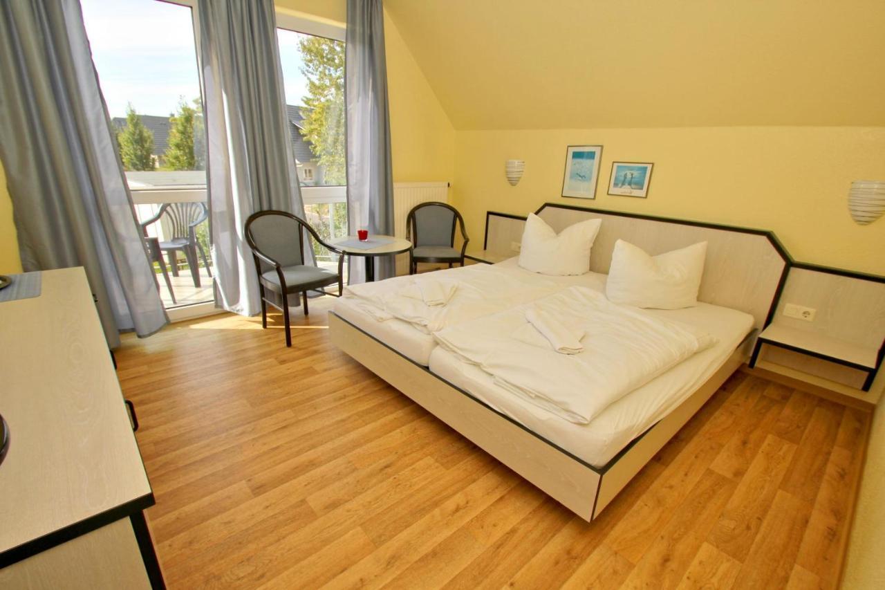 F-1010 Strandhaus Moenchgut B&B Doppelzimmer Nr 35 Lobbe Exterior foto